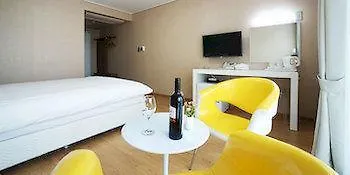 Hotel Ciel Bleu 济州市